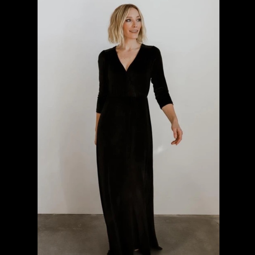 Black Velvet Maxi Dress (SEE DESCRIPTION)